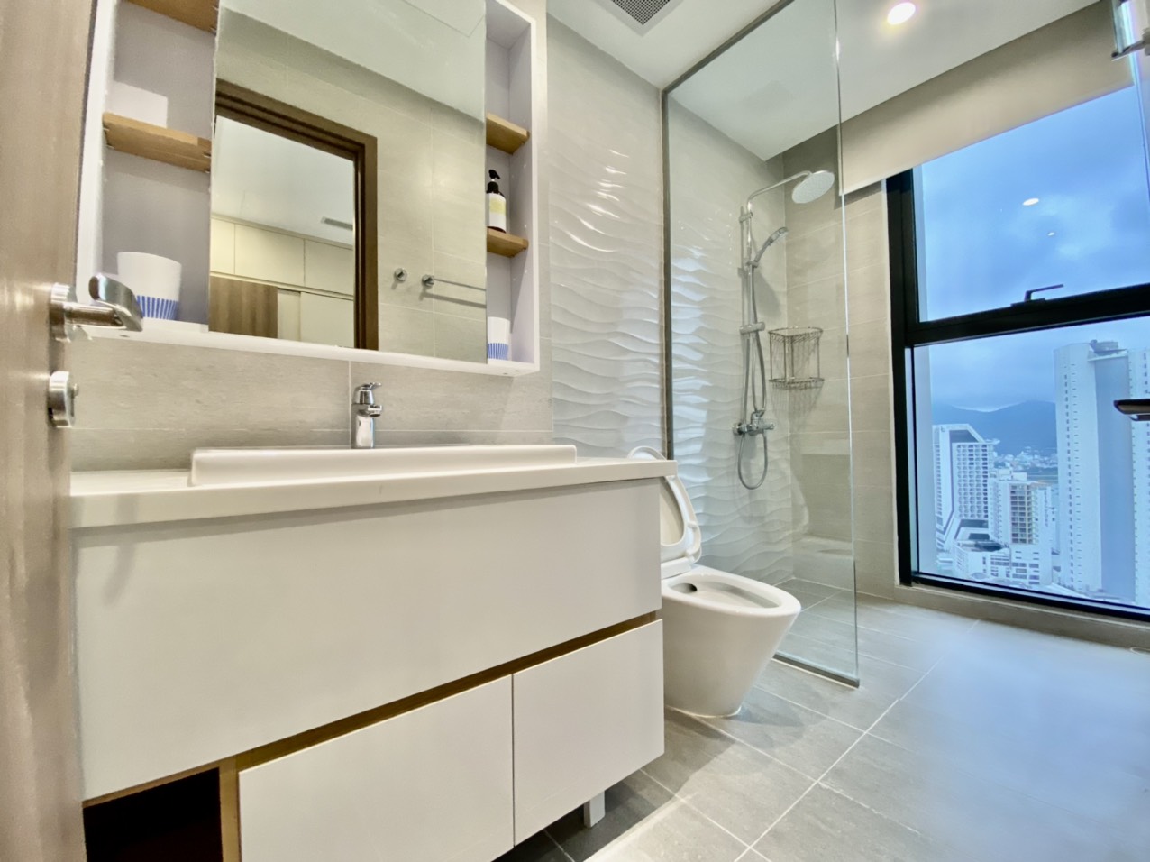 Bán căn hộ Scenia Bay Nha Trang l căn 2 phòng ngủ, 83m2 l 5 tỷ 900 triệu